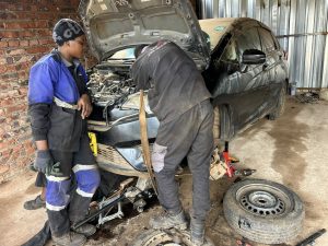 Hybrid diagnostics in Zimbabwe for warning lights and battery faults at MHCS Harare